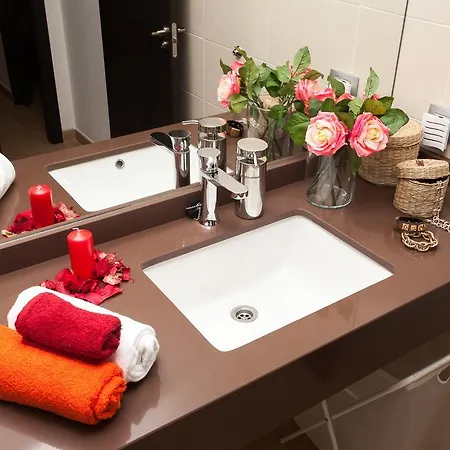 Urban By Vacanzy Collection Apartment